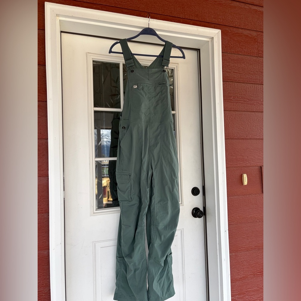 Duluth Trading Co. Olive Green Women's Utility Overalls
